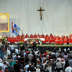 Sv. misa (9)